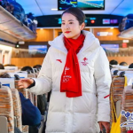 乘务员小姐姐穿婚纱照,乘务员小姐姐婚纱照，演绎云端婚礼瞬间